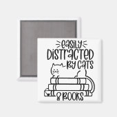Gemakkelijk afgeleid door katten en boeken Cat Fun Magneet (Voorkant / Achterkant)