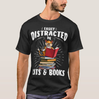 Gemakkelijk afgeleid door katten en boeken Schatti T-shirt