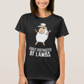 Gemakkelijk afgeleid door lammeren Funny Lamb Love T-shirt (Voorkant)