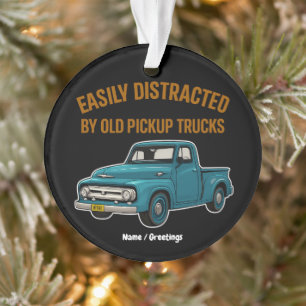 Gemakkelijk afgeleid door oude pick-up trucks Funn Ornament