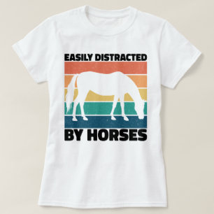 Gemakkelijk afgeleid door paarden die liefhebber z t-shirt