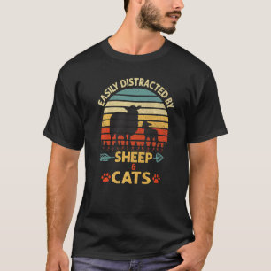 Gemakkelijk Afgeleid Door Schapen En Katten Boerde T-shirt
