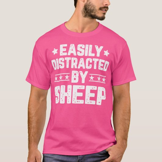 Gemakkelijk afgeleid door schapen Funny Animal She T-shirt (Voorkant)