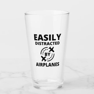gemakkelijk afgeleid door vliegtuigen glas