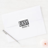 Gemakkelijk Drinkt het Gry/White Ronde Sticker (Envelop)