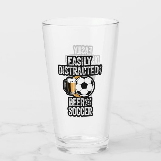 Gemakkelijk verstoord door Bier en Voetbal Glas (Achterkant)