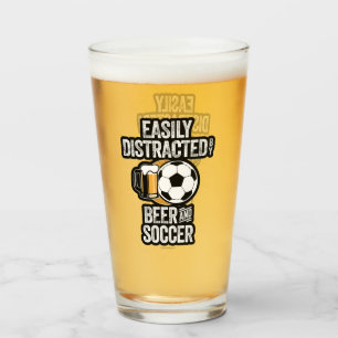 Gemakkelijk verstoord door Bier en Voetbal Glas