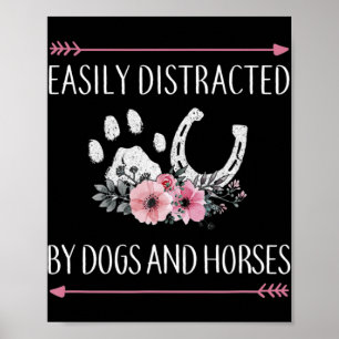 Gemakkelijk verstoord door honden en paarden poster