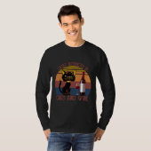 Gemakkelijk verstrooide katten Wijnkat T-shirt (Voorkant volledig)