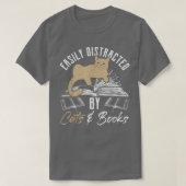 Gemakkelijk Vervormd door Katten en Boeken Kat & L T-shirt (Design voorkant)