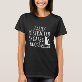 Gemakkelijk Vervormd door Katten en Boeken T-shirt