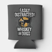 Gemakkelijk Vervormd door Whiskey en Honden Blikjeskoeler (Achterkant)