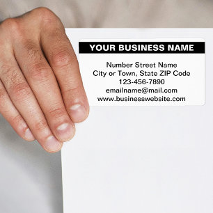 Gemarkeerde bedrijfsnaam op witte verzending etiket