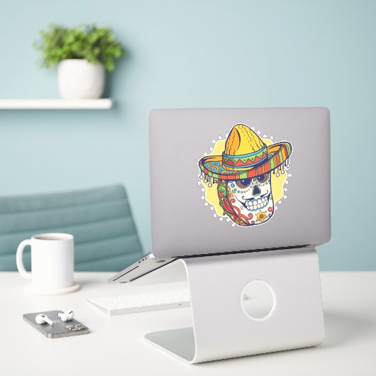 Gemaskerde Mexicaanse Taco Funny Sticker (Laptop op bureau)