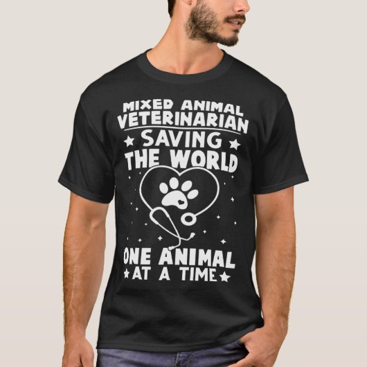 Gemengde dierenarts die het werelddier redt t-shirt (Voorkant)