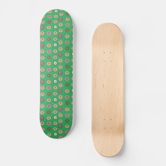 Gemengde Donuts Patroonnaam Groene Skateboard (Voorkant)