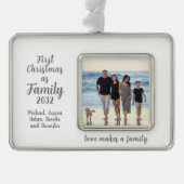 Gemengde kerstfoto op maat voor eerste kerstmis verzilverd omlijst ornament (Voorkant)