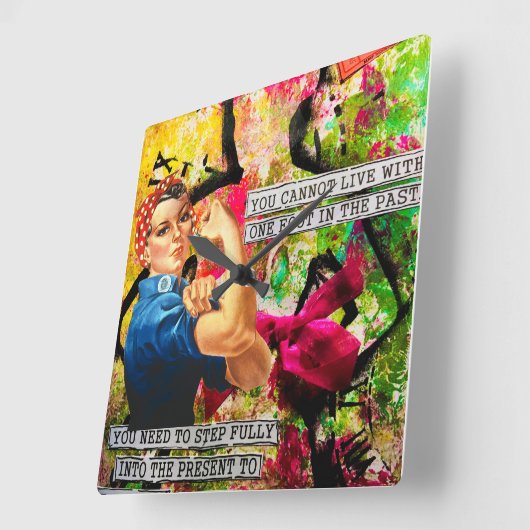Gemengde Media Inspirerend Rosie de Riveter Vierkante Klok (Hoek)