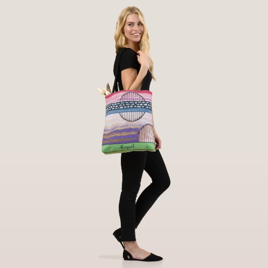 Gemengde mediumstrepen abstract, jouw naam tote bag (Op model)