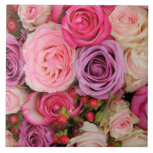 Gemengde roze rozen met therosegarden tegeltje