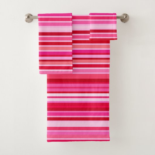Gemengde strips, Fuchsia, Maroon en Roze Bad Handdoek (Insitu)