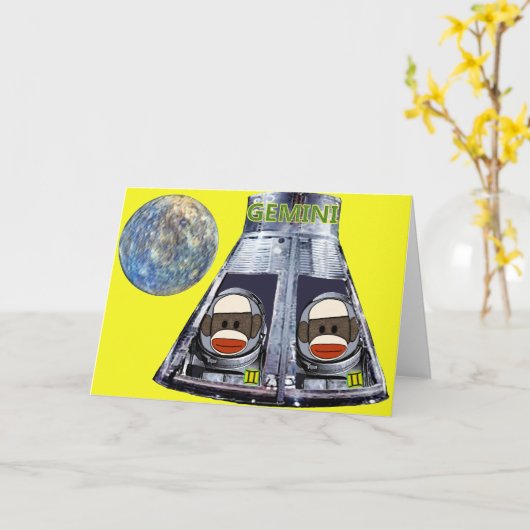 Gemini Sock Monkeys Kaart (Gele Bloem)