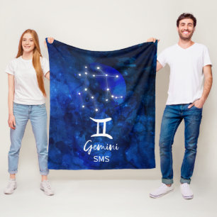 Gemini Zodiac Constellation Blue Galaxy Monogram Fleece Deken