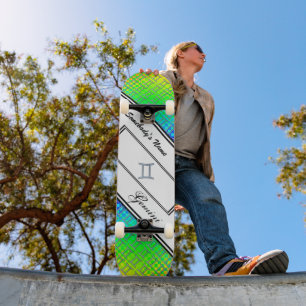 Gemini Zodiac Symbol Element van Kenneth Yoncich Skateboard
