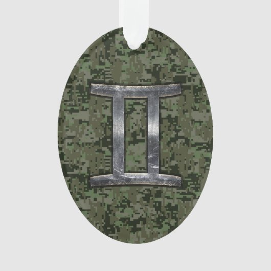 Gemini Zodiac Symbol op Green Digital Camo Ornament (voorkant)