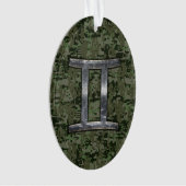 Gemini Zodiac Symbol op Green Digital Camo Ornament (voorkant)