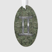 Gemini Zodiac Symbol op Green Digital Camo Ornament (voorkant)