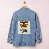 Genade in elke stap denim jacket (Hangar)