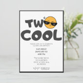 Genderneutraal grappig 2e verjaardag kaart (Staand voorkant)