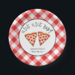 Genderneutraal pizza Baby shower Papieren Bordje<br><div class="desc">Maak uw feest extra leuk en leuk met deze pizza baby shower party borden! Met de speelse uitdrukking "Slice Slice Baby" rond twee schattige hartvormige pepperoni-pizza's, voegen deze borden de perfecte vleugje Italiaans charme toe aan uw evenement. Ideaal voor een doe-het-zelf-pizzafeest, een februari-verjaardagsfeestje of een pizzadiner van een Valentijn, deze...</div>