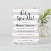 Genderneutrale Baby sprinkhaanuitnodiging Kaart (Staand voorkant)