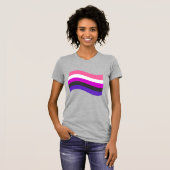 Gendervloeide Pride Wavy Flag T-shirt (Voorkant volledig)