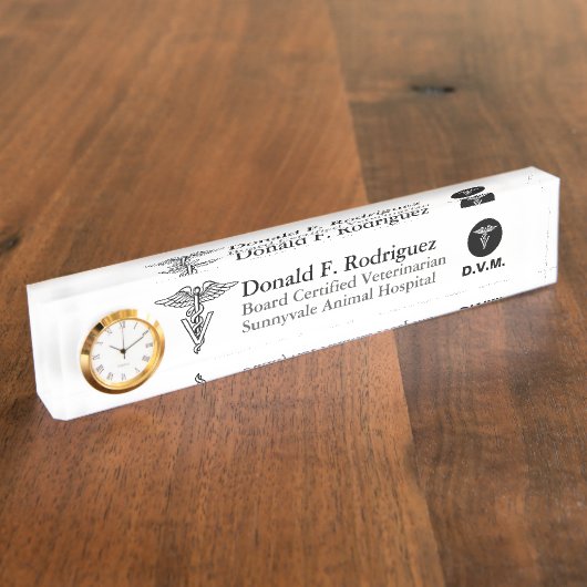 Geneesmiddelen voor diergeneeskundig gebruik op ma naambordje (Zijkant)