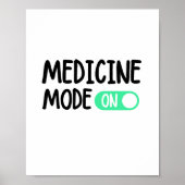 Geneesmiddelmodus op T-shirt Poster (Voorkant)