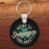 Geneigd tot kattenkwaad & onzin St. Patrick's Dag Sleutelhanger (Voorkant)
