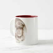 Generaal MacArthur I's teruggekeerd (Brown Print) Tweekleurige Koffiemok (Voorkant links)