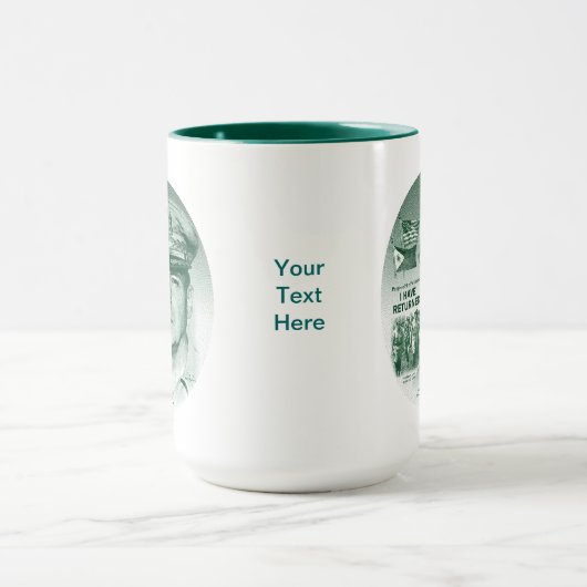 Generaal MacArthur I's teruggekeerd (Green Print) Mok (Midden)