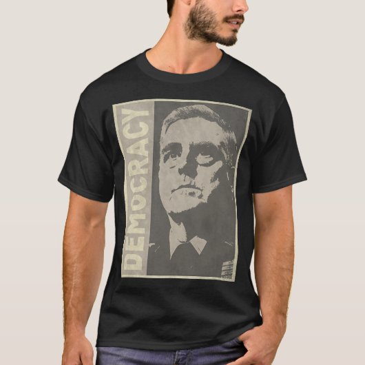 Generaal Mark Milley door T-shirt (Voorkant)