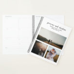 Genevieve zwart-wit foto moderne bruiloft planner<br><div class="desc">Moderne planner met een eenvoudig en minimaal zwart-wit ontwerp met een fotocollage van drie van je favoriete trouwende afbeeldingen. Boven zijn uw namen in een elegant manuscript samen met uw trouwdetails. De rug heeft een volledige grootte verticale foto.</div>