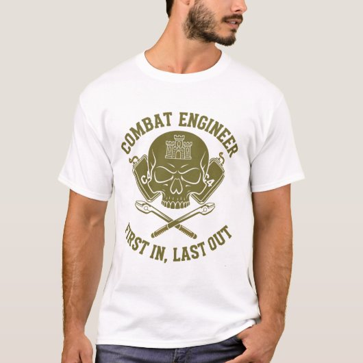 Genie-officier Skull Castle – Eerst In, Laatst Uit T-shirt (Voorkant)