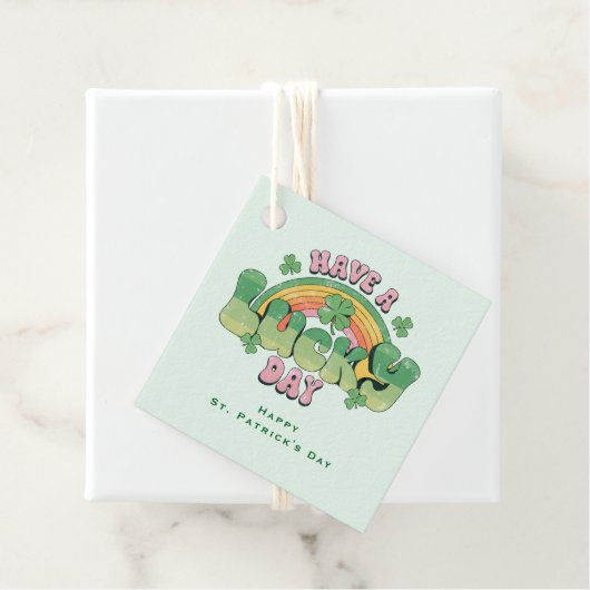 Geniet van een Lucky Day Retro St. Patrick's Day Bedankjes Labels (In situ)