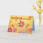 Geniet van elk moment Butterflies en Flowers Kaart (Gele Bloem)