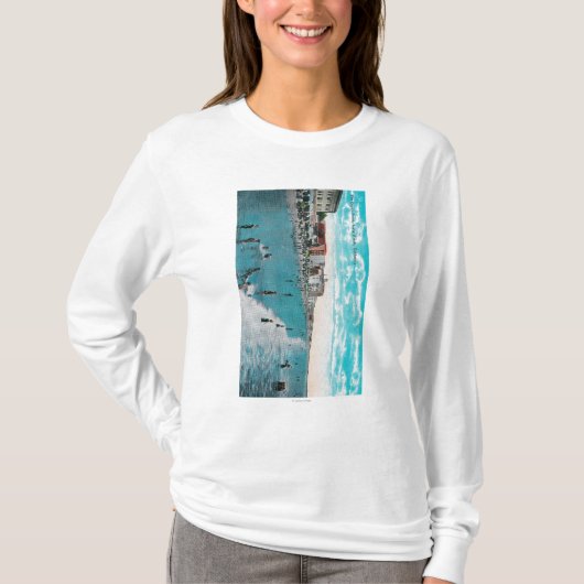 Geniet van golven bij Ocean BeachLong Beach, CA T-shirt (Voorkant)