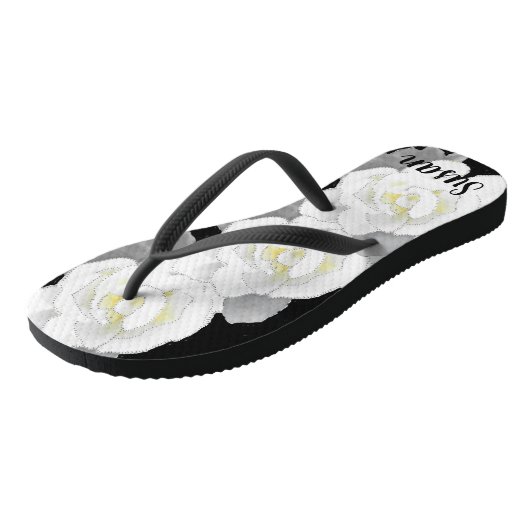 Geniet van mooie witte Gardenia ventilator op zwar Teenslippers (Schuin)