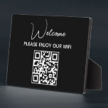 Geniet van onze WiFi | WIFI Welkom QR Code Fotoplaat<br><div class="desc">Geniet van onze WiFi | WIFI Welkom QR Code plaque Maak het gemakkelijk voor gasten om verbinding te maken met uw Wi-Fi met een van deze Wi-Fi QR code teken. Ze zijn geniaal, vooral als je vaak host.</div>