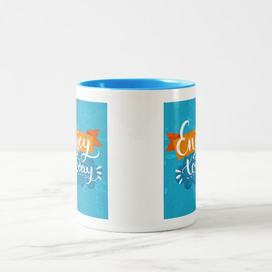 Geniet vandaag nog van tweekleurige koffiemok (Center)